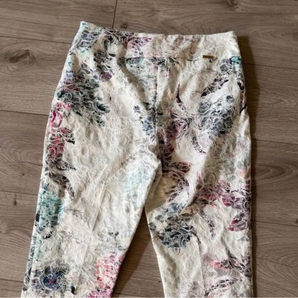Joseph Ribkoff Relaxed Fit Floral Print Casual Pant Trouser Size 12 - Picture 6 of 9